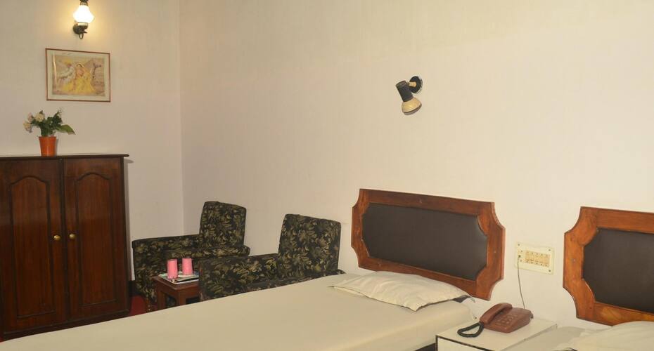 Hotel Ashiana, Siliguri 5